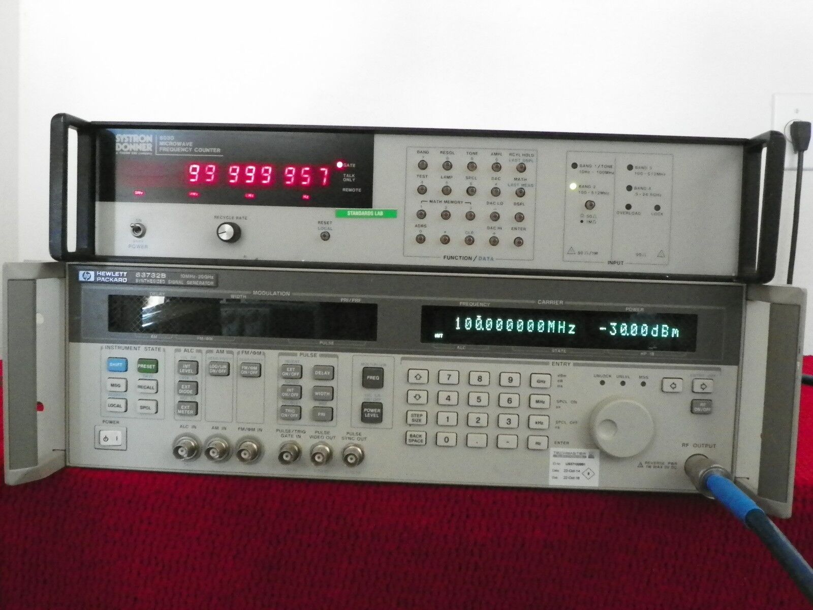 Systron Donner 6030 microwave frequency counter 10hz-26.5Ghz w/opt 02,04,& 06 Systron Donner 6030 microwave frequency counter 10hz-26.5Ghz w/opt 02,04,& 06